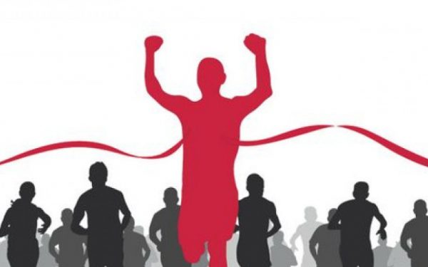 पोखरा म्याराथन : अजित र सरस्वतीलाई १० किमी दौडको उपाधि