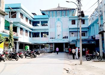 नारायणी अस्पतालको इमर्जेन्सी प्रयोगशालामा कार्यरत कर्मचारीमाथि कुटपिट