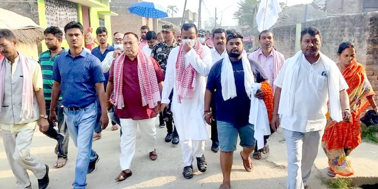 वीरगञ्जमा राजेशमान प्रतिको जनलहर बढ्दै