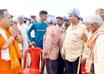 मुस्लिम समुदायसँग भेटेर राजेशमानले दिए ईदको शुभकामना