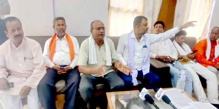 छिपहरमाई गापा : वडा नं. २ मतगणनामा धाँधली भएको भन्दै पुनः मतदान गर्न माग