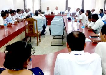 जनतालाई सर्वोपरी मानेर काम गर्न वडा सचिवहरुलाई मेयर सिंहको निर्देशन