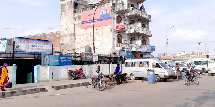 वीरगन्ज बसपार्क : ‘अघोषित रेडलाइट एरिया’