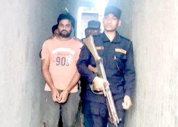 कल बाइपास गर्ने एकजना भारतीय नागरिक पक्राउ