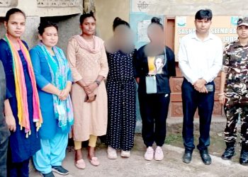 भारतीय प्रहरीद्वारा रक्सौल स्थित रेल्वेस्टेशनबाट दुईजना नेपाली युवतीको उद्दार
