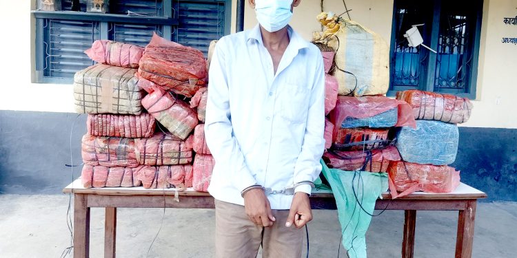 लागुऔषध गाँजा सहित ट्याँकर र चालक पक्राउ