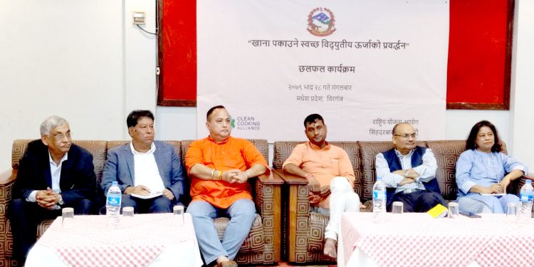 विद्युतीय चुल्होको प्रयोग बढाउन विद्युत आपूर्तिको समस्या सामधान गर्नु पर्छ : मेयर सिंह