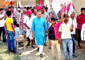 उम्मेदवार सिंघासन साह कलवारको घरदैलो अभियान तिब्र