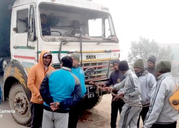 जथाभावी पार्किङ र फुटपाथ अतिक्रमण धमाधम खाली गराइँदै