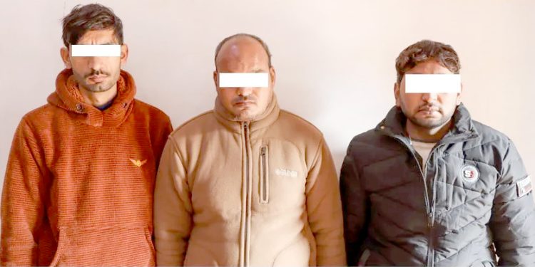 अपहरण गरि फिरौती रकम लिने तीनजना पाकिस्तानी नागरिक पक्राउ