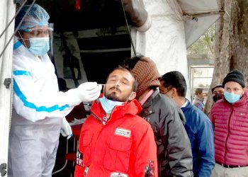 कोरोना संक्रमण भित्रिन नदिन सीमा क्षेत्रमा सतर्कता, हेल्थ डेक्समा चेकजाँच तिब्रता