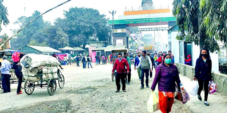 सीमावर्ती बजारमा भारु भन्दा नेपाली रुपैयाँ बलियो