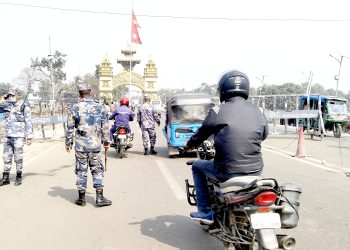 आधा किलोमिटरमा आधा दर्जन स्थानमा चेकजाँच, तर पनि लागुऔषध देखि हातहतियार वीरगंजसम्म !