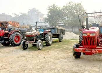 सिर्सिया नदीमा फोहोर फाल्ने ३ वटा ट्याक्टरलाई जरिबाना, अब उद्योगलाई कारवाही गर्ने तयारी