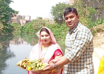 तीन दशकदेखि प्रदूषणको शिकार सिर्सिया नदी ‘छठ पर्व’ को बेला पनि सफा भएन