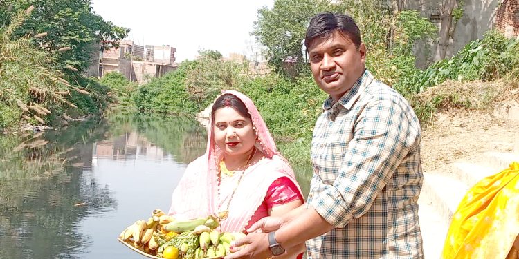तीन दशकदेखि प्रदूषणको शिकार सिर्सिया नदी ‘छठ पर्व’ को बेला पनि सफा भएन
