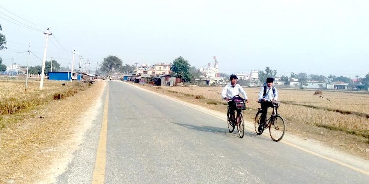 हुलाकी राजमार्ग कालोपत्रसँगै ठोरीको पहिचान फेरियो