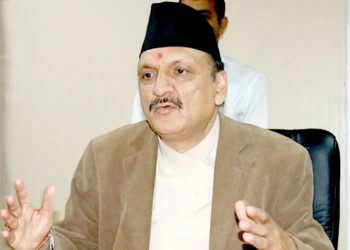 ब्याजदर घटाएर अर्थतन्त्र चलायमान बनाइने : अर्थमन्त्री महत