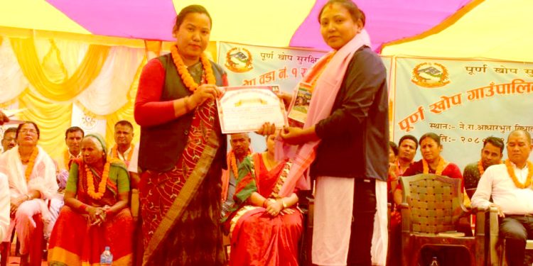 पटेर्वासुगौली गाउँपालिका पूर्ण खोपयुक्त पालिका घोषणा