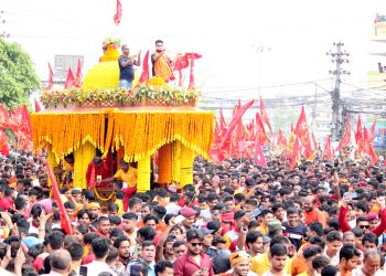 वीरगंजमा पहिलो पटक भव्य ‘रथयात्रा’ निकालियो, हजारौँ भक्तजनको सहभागिता