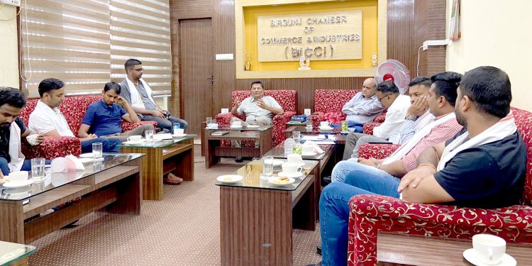 वीरगञ्ज उद्योग वाणिज्य सङ्घ र नेपाली युवा उद्यमी मञ्चबिच परिचयात्मक कार्यक्रम