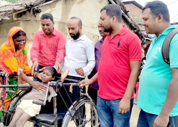 भोजपुरी टाईम्स दैनिकको १० औं वार्षिकोत्सवमा ह्विल चेयर प्रदान