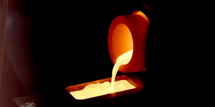 तस्करबाट बरामद ६० किलो सुन उच्च गुणस्तरको