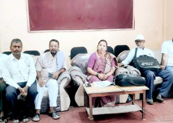 अनसनरत ओझैया बर्तामा आउन मानेन : उपाध्यक्ष महताे