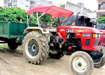 साढे ५ लाख पर्ने ट्र्याक्टर वीरगंज महानगरद्वारा साढे ९ लाखमा खरिद