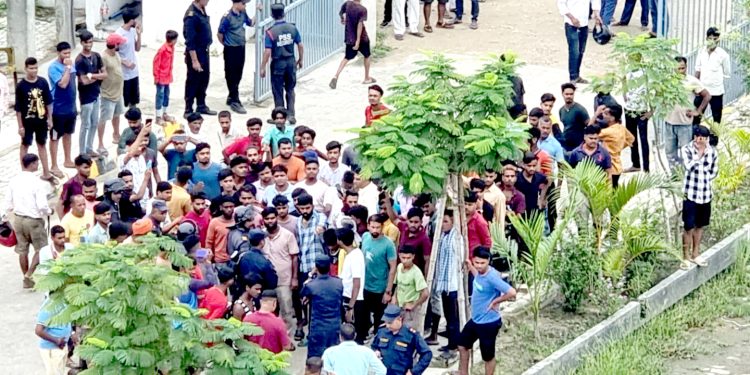 न्यूरो हस्पिटललाई बद्नाम गराउन शवमाथि राजनीतिकरण, उत्श्रृङ्खल समूहद्वारा तोडफोड