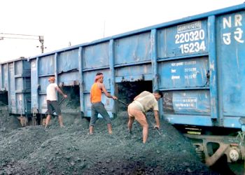डस्टी कार्गो आयातमा भारतीय रेल्वेको अवरोध, फेरि रोक्यो अनलोड