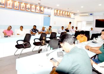 छठ पर्वसम्म श्रीसिया नदी प्रदूषण नगर्ने उद्याेगीहरुकाे प्रतिबद्धता