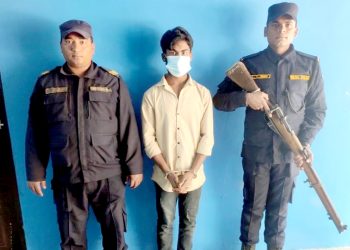 जबरजस्ती करणी मुद्दाका फरार प्रतिवादी पक्राउ