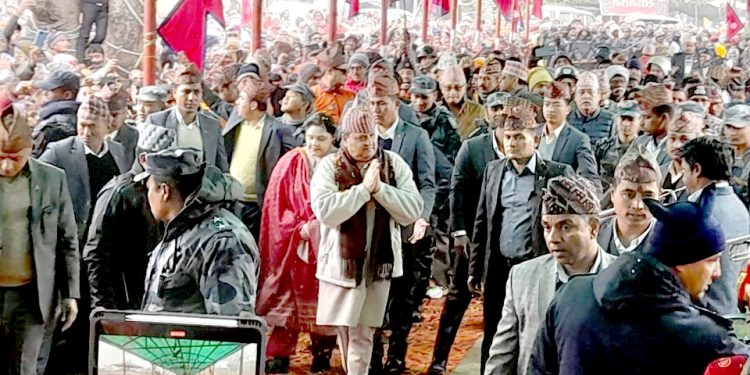 गढीमाई मन्दिर परिसरमा पुर्व राजा शाहको भव्य स्वागत