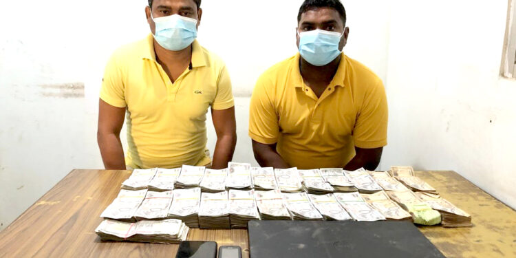 २२ लाख हुण्डीको रकम सहित मनि ट्रान्सफर संचालक एवं कारोबारी पक्राउ