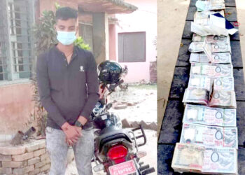 श्रोत नखुलेको १३ लाख बढि रकम सहित एकजना पक्राउ