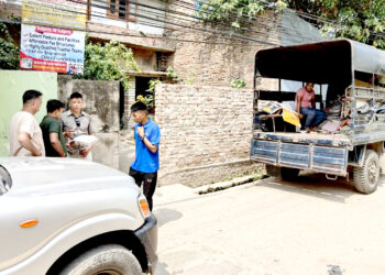 मोटरसाइकल पार्ट्सको गोदाममा छापामारी, भन्सार छलिकाे विभिन्न किसिमका पार्टपुर्जाहरु बरामद