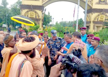 पर्यटन दिवसको अवसरमा नेपाली भूमी प्रवेश गर्ने साधु सन्तलाई भब्य स्वागत