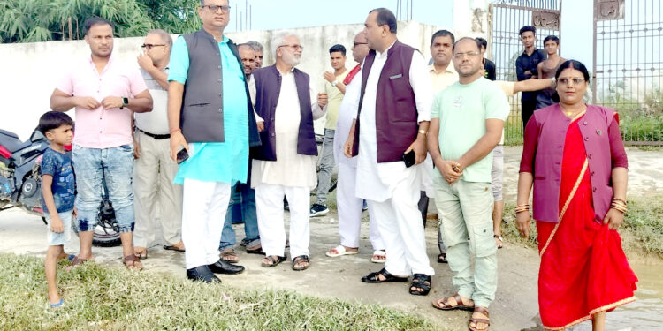 बाढी पिडितका लागि मधेस सरकारले छुट्यायो १५ करोड, मन्त्रीसहितको टोली अनुगमनमा