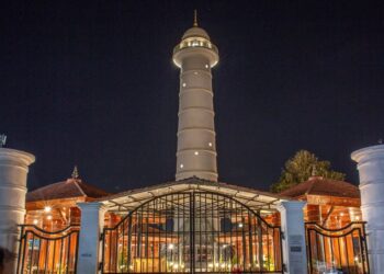 विद्यार्थी, अपांगता र ज्येष्ठ नागरिकलाई धरहरा चढ्न ५० प्रतिशत छुट