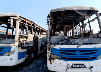 बिमा रकमको लागि सञ्चालकले बसमा योजनाबद्ध आगजनी गरेको खुलासा