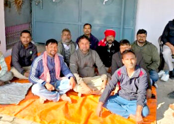 नेकपा एमाले पर्सा कार्यालयमा तालाबन्दी : प्रतिनिधि छनोटमा विवादपछि चुनाव स्थगित