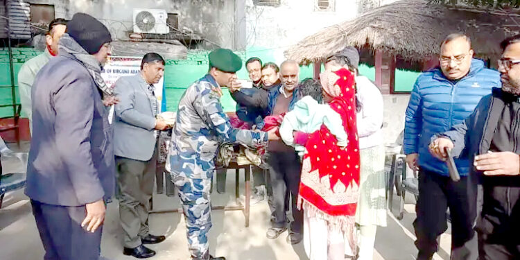 कारागारका महिला कैदीबन्दीलाई सल वितरण