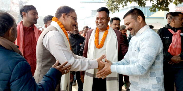 अशोक टेमानीको घरदैलो अभियानः विकास र सेवामा केन्द्रित सकारात्मक संदेश फैलाउँदै