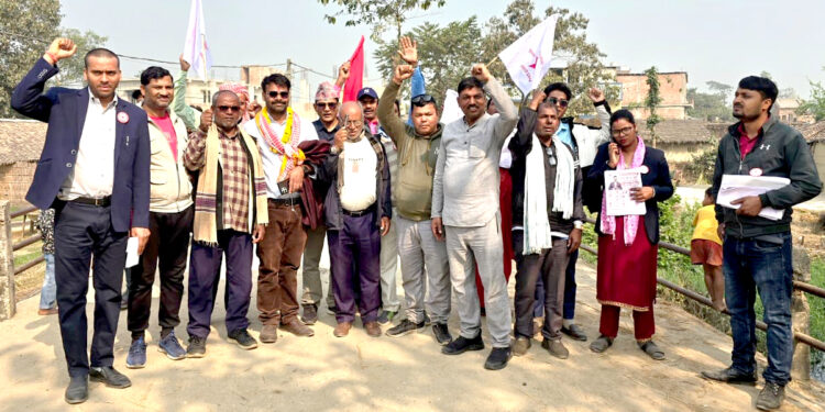 सिए अजय चौरसियाको घरदैलो अभियान, पर्सा-१ मा जनसम्पर्क र विकास एजेन्डा सशक्त