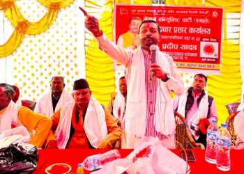 पर्सा-१ मा चुनावी सरगर्मी बढ्दै : प्रसौनीका २५० बढी नेताकार्यकर्ता एमालेमा प्रवेश