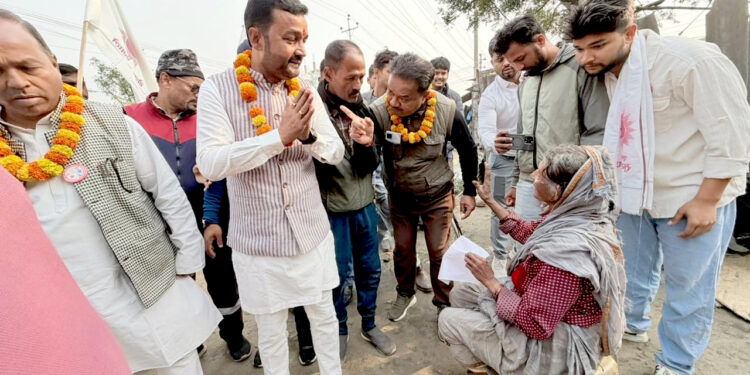 लक्षमणवा र भेडियाहीमा प्रदीप यादवको जनता दर्शन कार्यक्रम