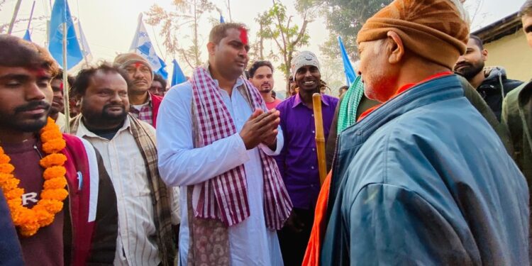 पर्सा-२ मा रास्वपा उम्मेदवारको घरदैलो उत्साहजनक, ५८ जना प्रवेशसँगै कानुको अभियान थप सशक्त
