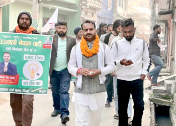 गहवा टोलमा रामकिशोर सिंहको घरदैलो, ‘काम गर्ने नेतृत्व’का पक्षमा स्थानीयको समर्थन
