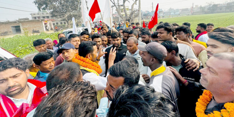 बेलवामा प्रदीप यादवको घरदैलो, प्रत्यक्ष संवादमार्फत विकास एजेन्डा अघि सार्ने प्रतिबद्धता